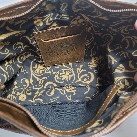 Leaders in Leather Handtooled Classic Tooled Shoulder Bag Medium Braided Strap - Picture 9 of 12